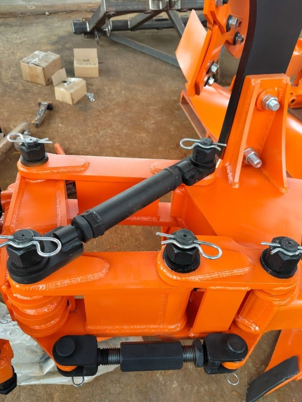 Плуг навесной оборотный 3/35 купить в Краснодаре – «БДН-АгроКубань», 7