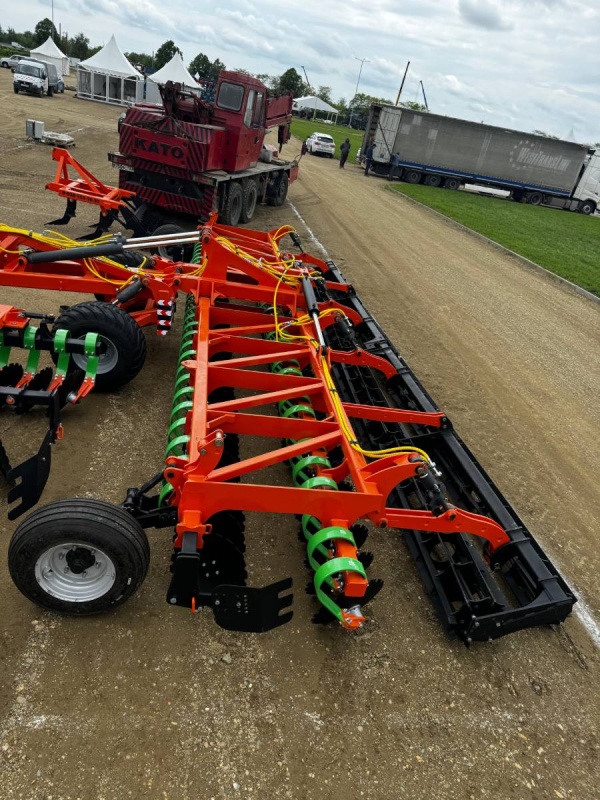 Лущильник мульчировщик дисковый прицепной «АВРОРА» ЛД-8Л (евро-складывание) ЛАФЕТ купить в Краснодаре – «БДН-АгроКубань», 5