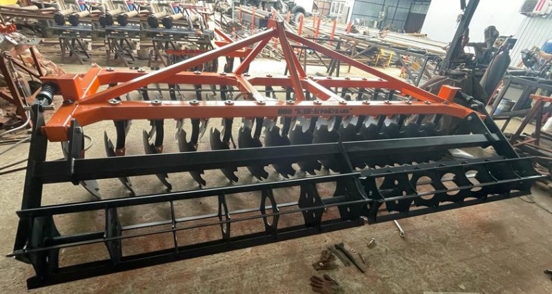 Борона дисковая навесная БДН 4х2Н, 28 рабочих органов купить в Краснодаре – «БДН-АгроКубань», 2