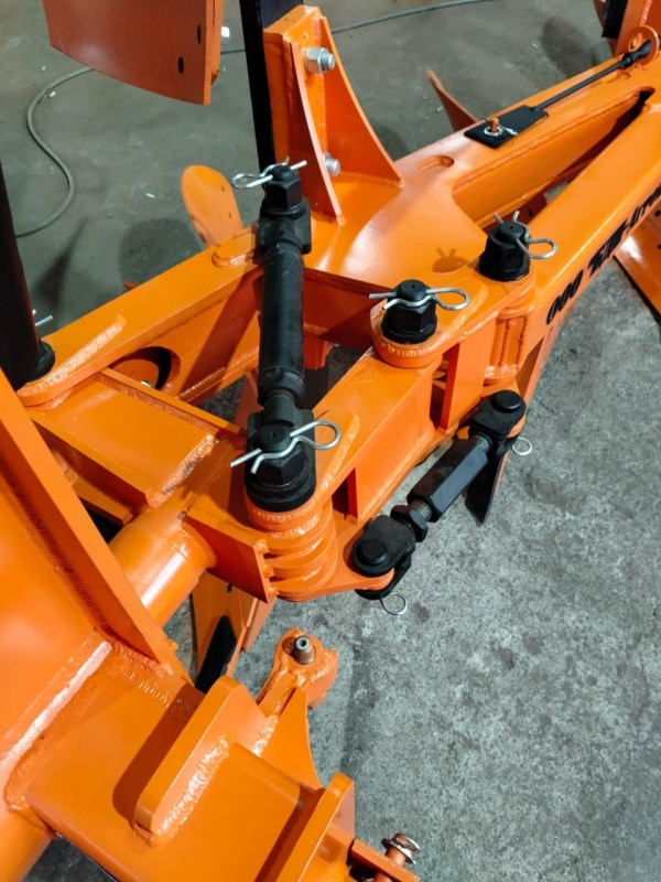 Плуг навесной оборотный 3/35+1 купить в Краснодаре – «БДН-АгроКубань», 5