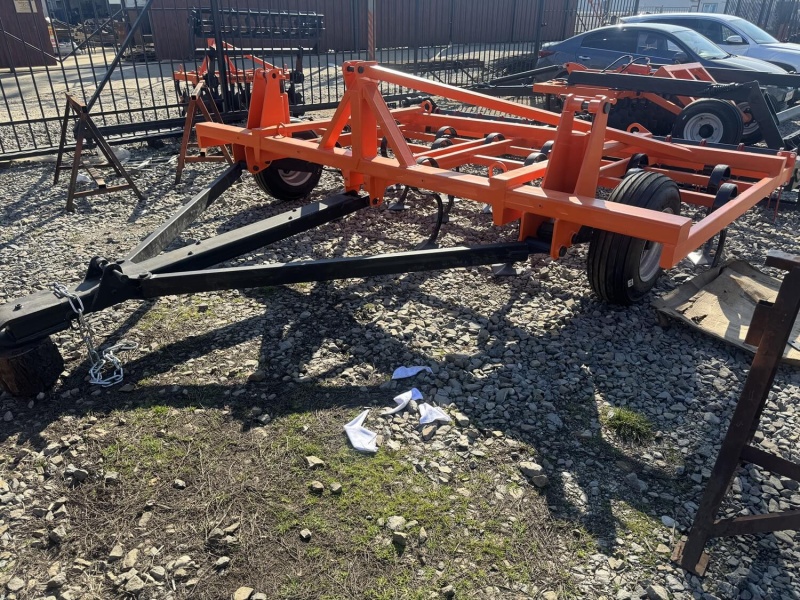 Культиватор прицепной КПУ - 4П 2Б, 23 рабочих органов Культиватор прицепной КПУ - 4П 2Б, 23 рабочих органов